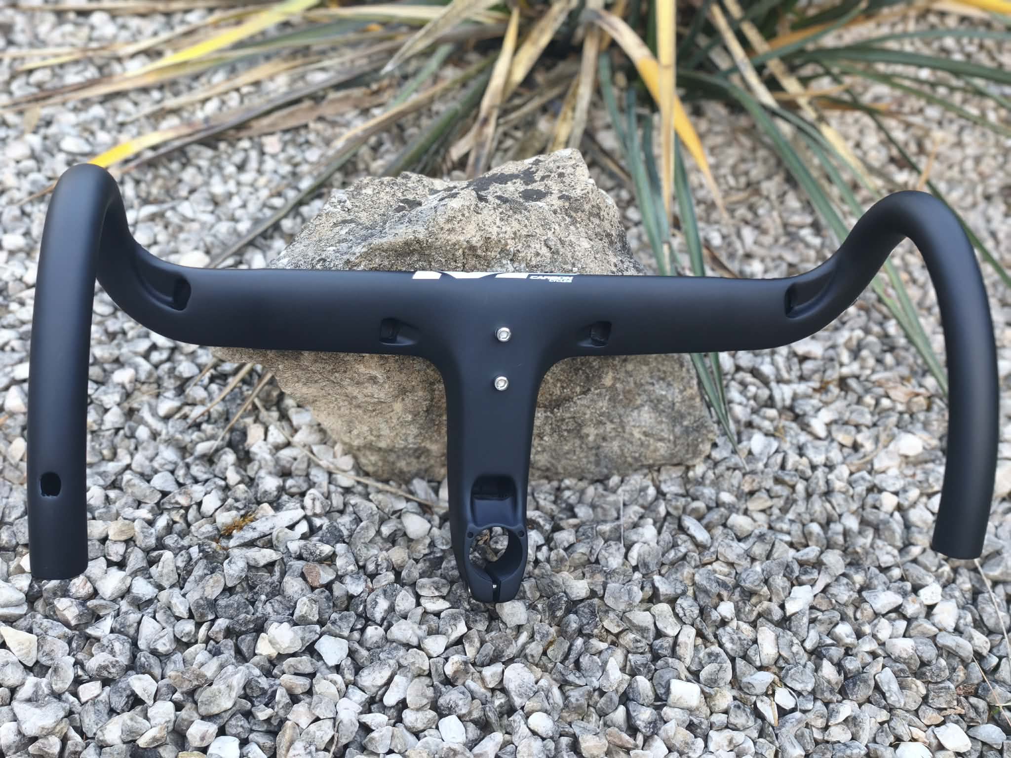 Cintre Route Carbone Intégré AERO MF – Intégration Totale & Performance - 2