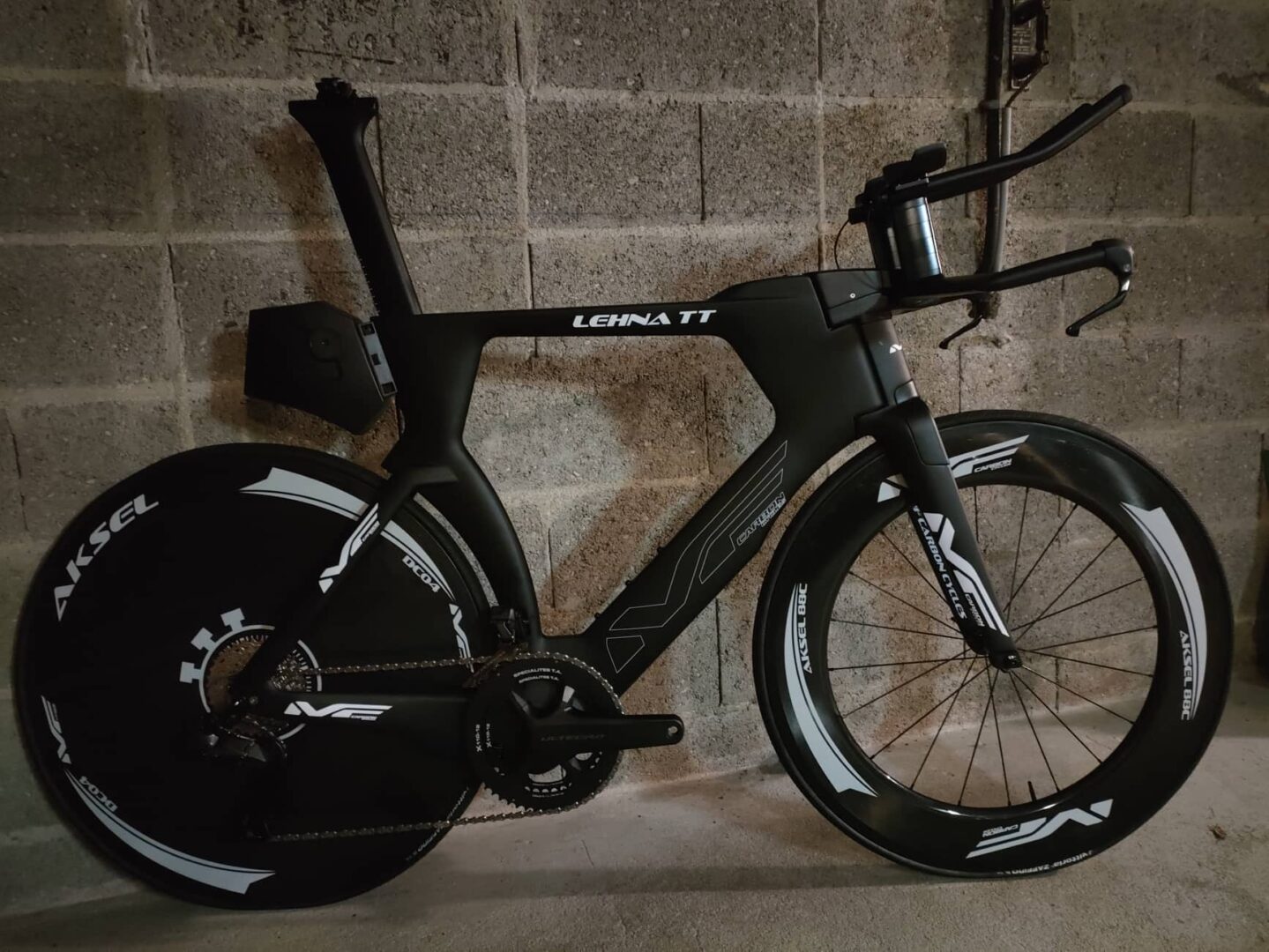 CADRE LEHNA AERO CLM 2 - MF Carbon Cycles
